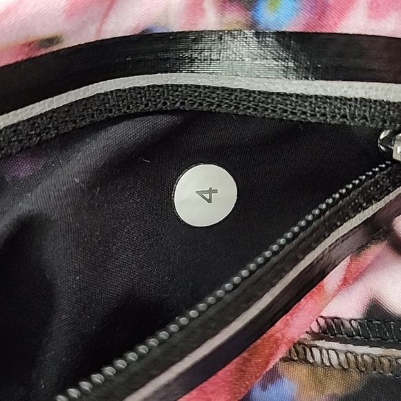 Lululemon Get Up & Glow Black Reversible Jacket Spring Has Sprung Mutli Floral 4 - Picture 9 of 16